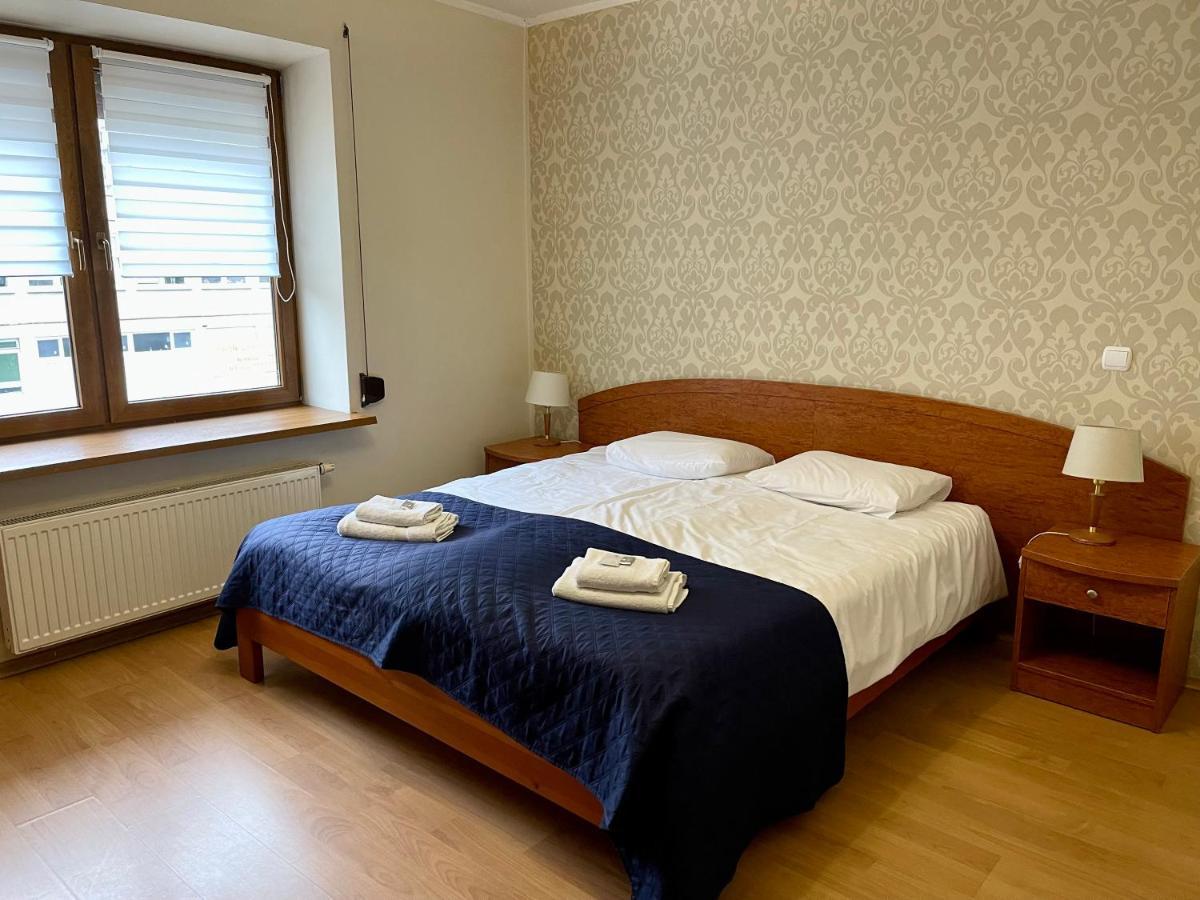Bed and Breakfast Gosciniec Witomino à Gdynia Extérieur photo