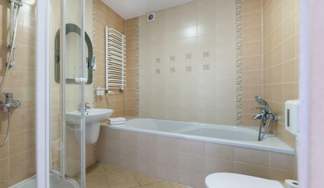 Bed and Breakfast Gosciniec Witomino à Gdynia Extérieur photo