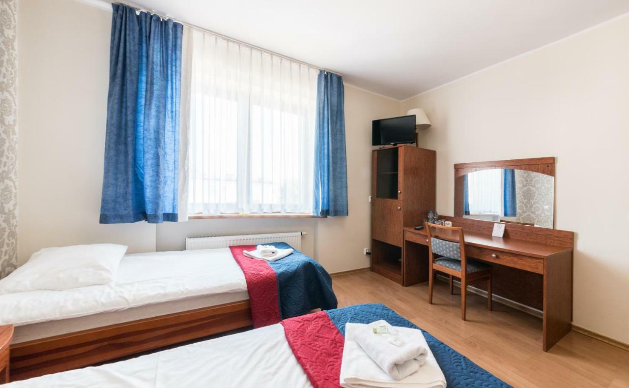 Bed and Breakfast Gosciniec Witomino à Gdynia Extérieur photo