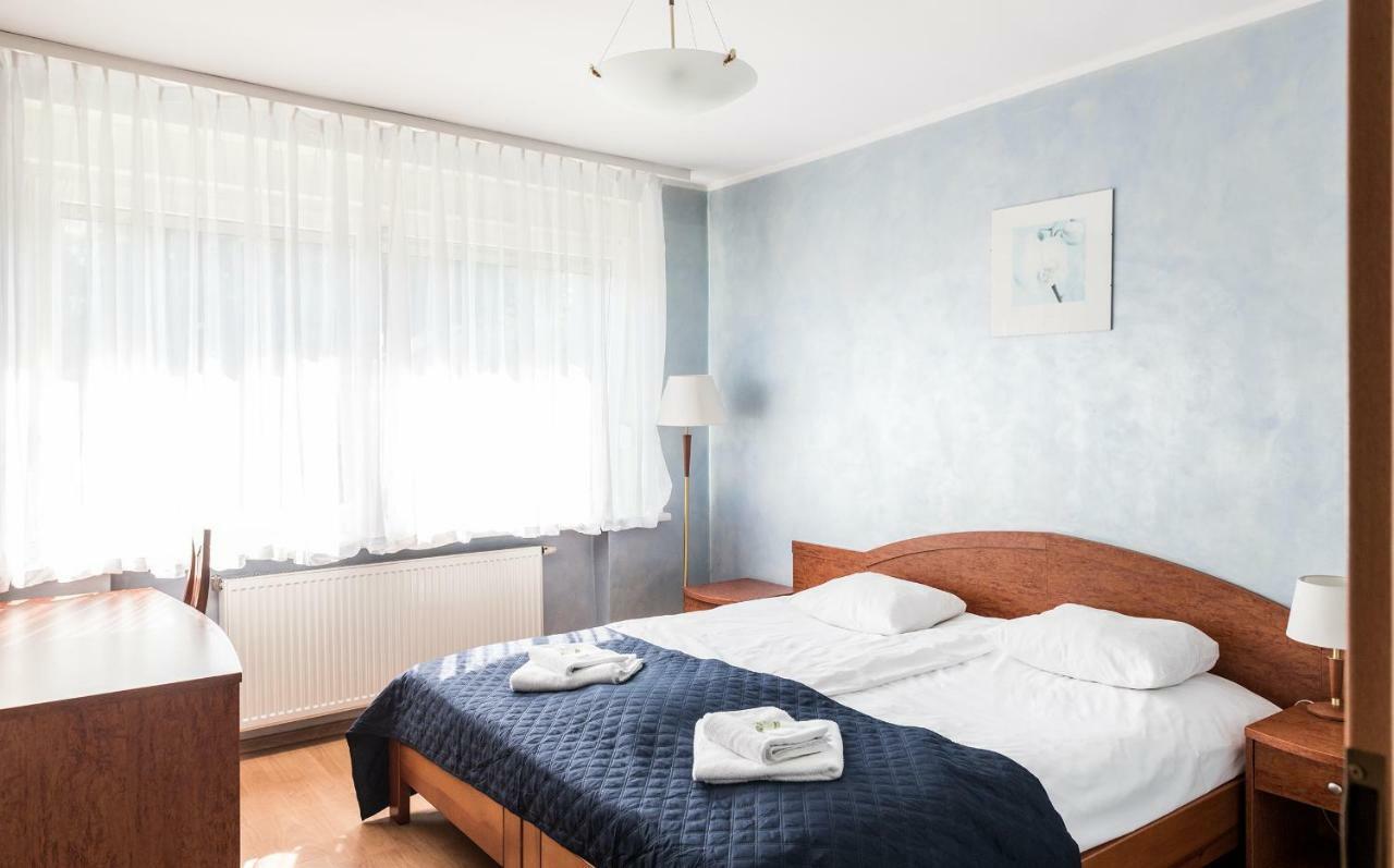 Bed and Breakfast Gosciniec Witomino à Gdynia Extérieur photo